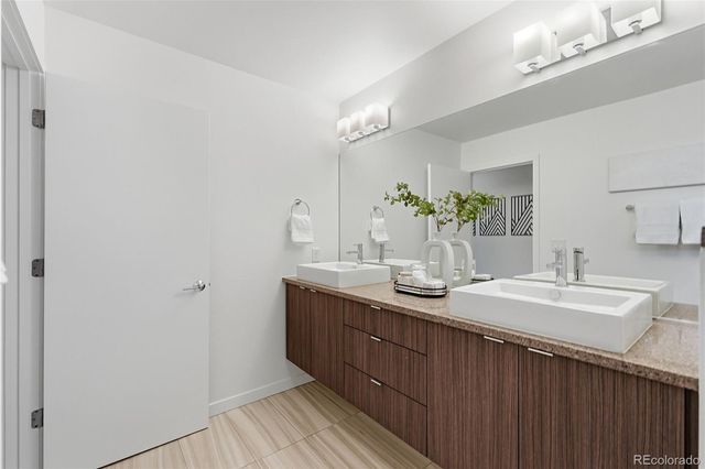 20 S Grant Street, Denver, CO 80209