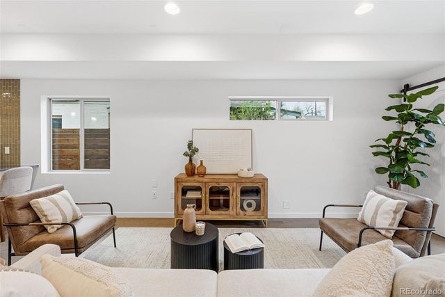 20 S Grant Street, Denver, CO 80209