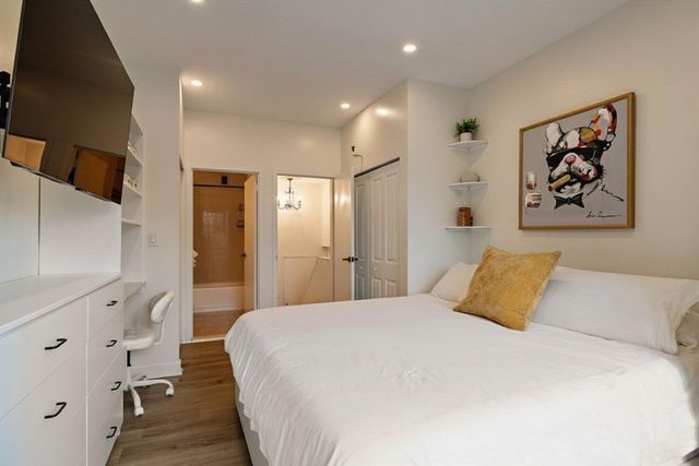 42 8th Street 2308, Boston, MA 02129