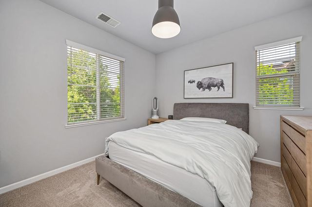2674 Flintlock Ln, Rocklin, CA 95765