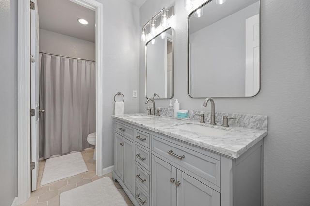 2674 Flintlock Ln, Rocklin, CA 95765