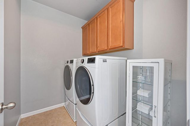 2674 Flintlock Ln, Rocklin, CA 95765