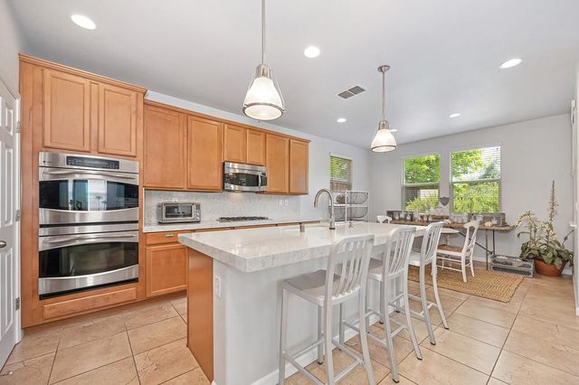 2674 Flintlock Ln, Rocklin, CA 95765