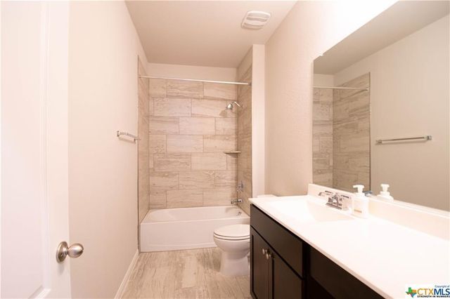 2819 Wheatfield WAY, New Braunfels, TX 78130