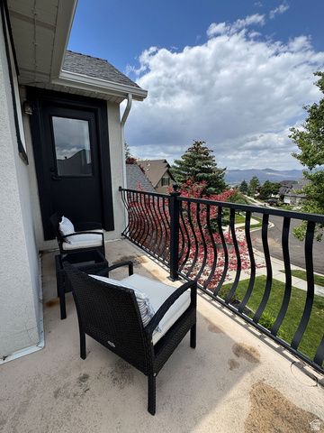 626 E TREVEN PL, Draper, UT 84020