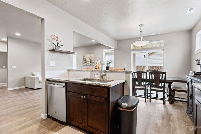 12048 W Victory Road, Boise, ID 83709