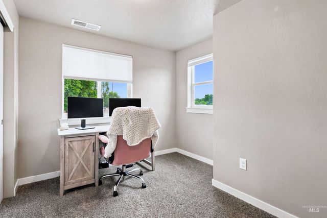 12048 W Victory Road, Boise, ID 83709