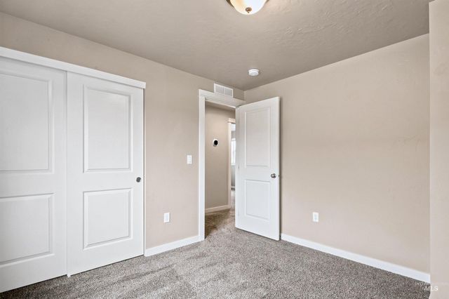 12048 W Victory Road, Boise, ID 83709