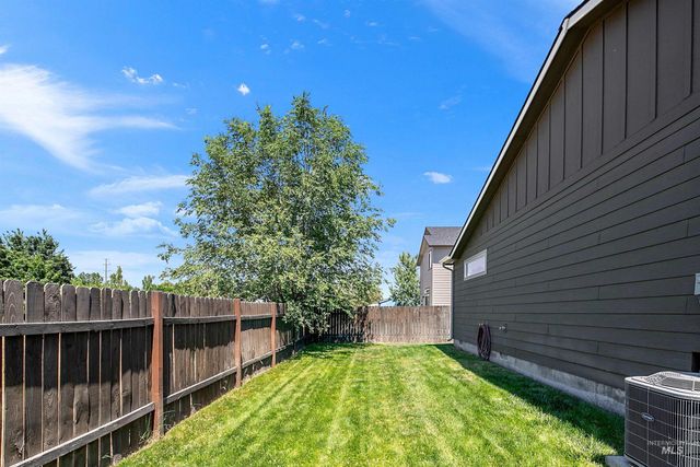 12048 W Victory Road, Boise, ID 83709