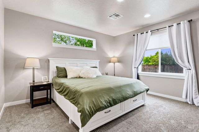 12048 W Victory Road, Boise, ID 83709