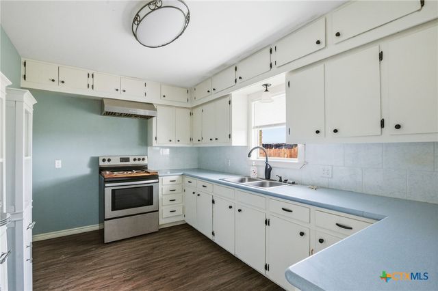 680 E Frontage Road, Victoria, TX 77905