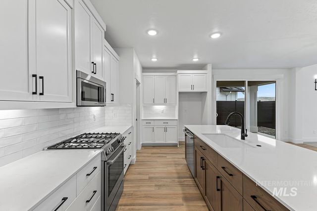 5957 W Domford Lane, Eagle, ID 83616