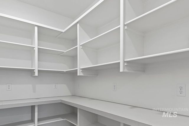 5957 W Domford Lane, Eagle, ID 83616