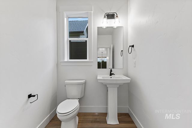 5957 W Domford Lane, Eagle, ID 83616