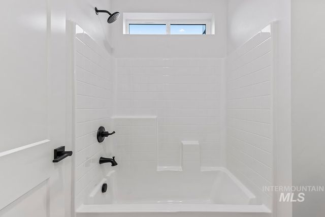 5957 W Domford Lane, Eagle, ID 83616