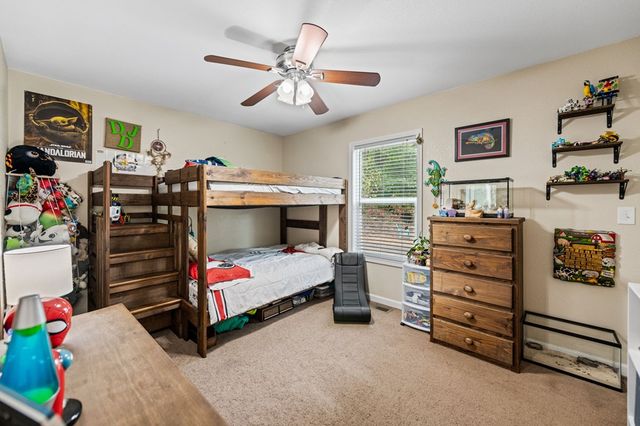 6 Gilliam Road, Mineral Bluff, GA 30559