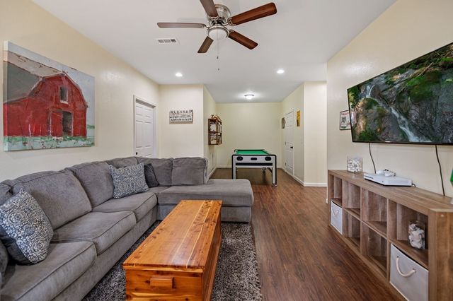 6 Gilliam Road, Mineral Bluff, GA 30559