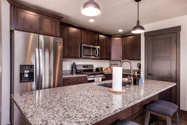 21171 TURKEY TRAIL, Lead, SD 57754