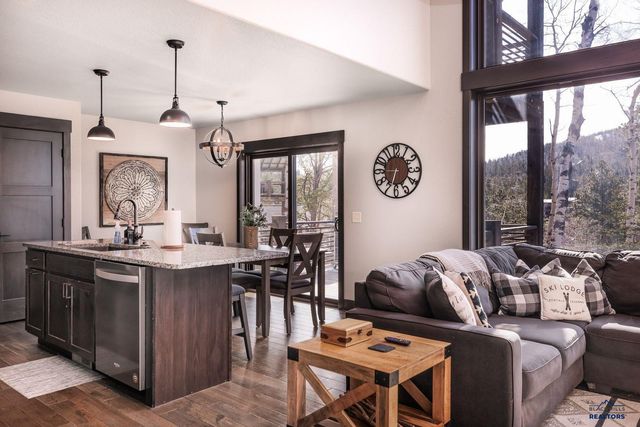 21171 TURKEY TRAIL, Lead, SD 57754