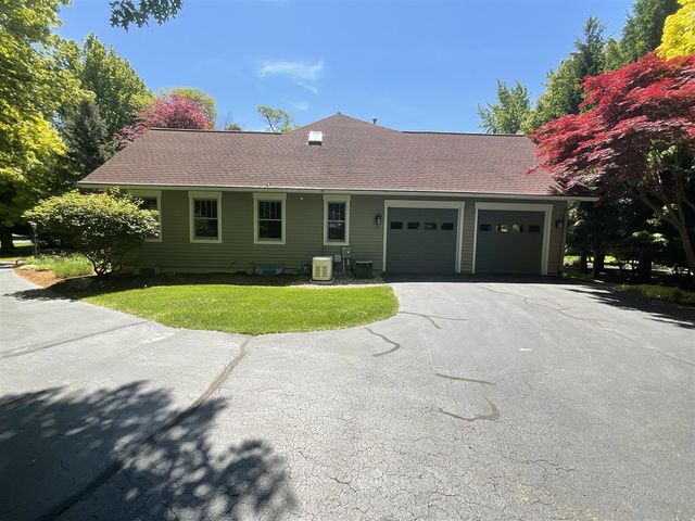 72 Wilderness Ridge Drive, Douglas, MI 49406