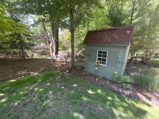 72 Wilderness Ridge Drive, Douglas, MI 49406