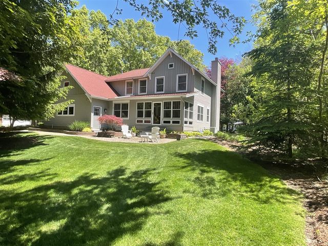 72 Wilderness Ridge Drive, Douglas, MI 49406