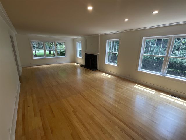 72 Wilderness Ridge Drive, Douglas, MI 49406