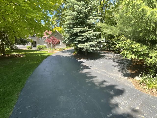 72 Wilderness Ridge Drive, Douglas, MI 49406