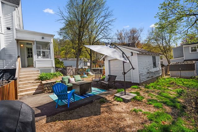 17 Currier Ave, Haverhill, MA 01830