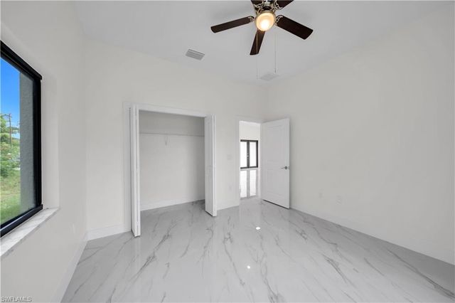3609 23rd ST SW, Lehigh Acres, FL 33976