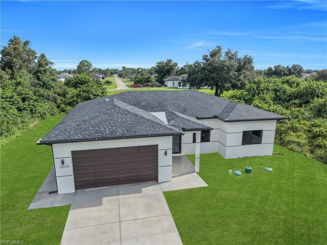 3609 23rd ST SW, Lehigh Acres, FL 33976