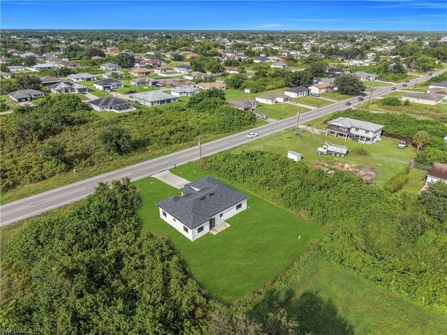 3609 23rd ST SW, Lehigh Acres, FL 33976