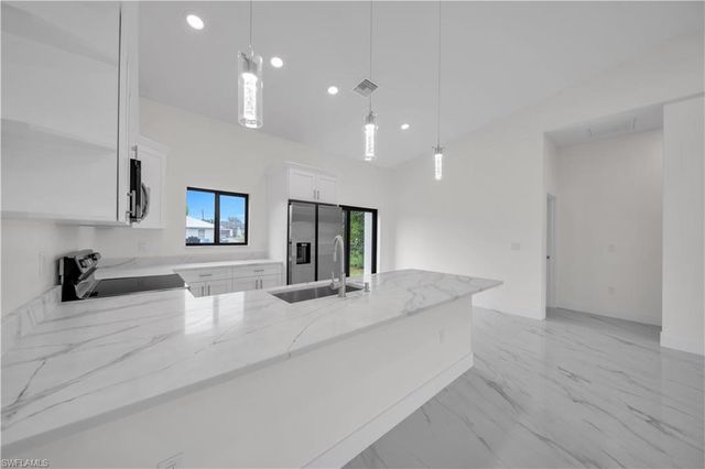 3609 23rd ST SW, Lehigh Acres, FL 33976