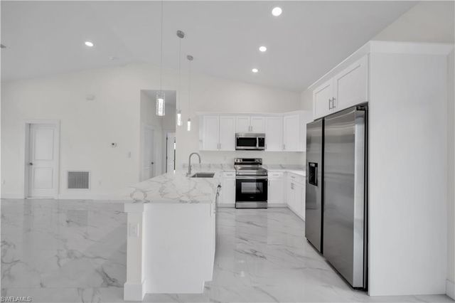 3609 23rd ST SW, Lehigh Acres, FL 33976