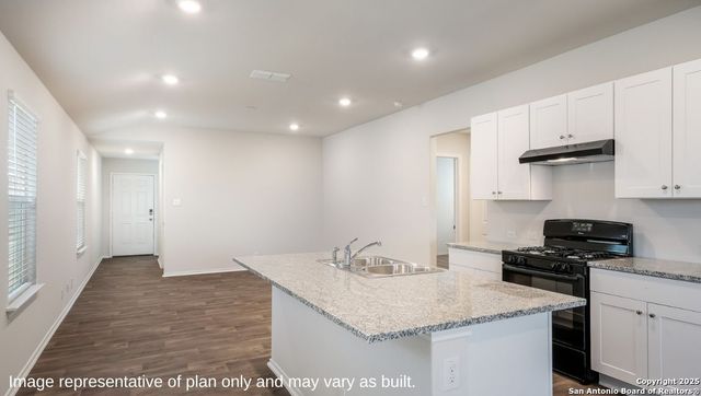 13666 Gunnison Quartz, San Antonio, TX 78253