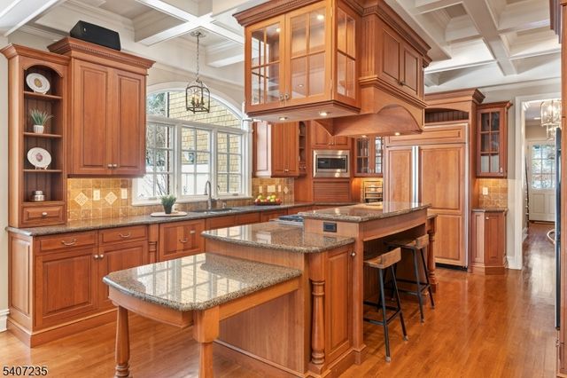 48 Wisteria Way, Bernards Twp., NJ 07920