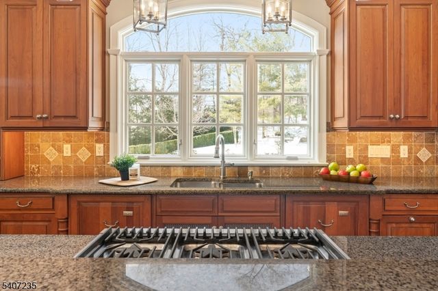 48 Wisteria Way, Bernards Twp., NJ 07920