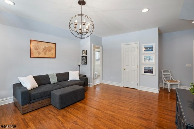 48 Wisteria Way, Bernards Twp., NJ 07920