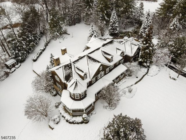 48 Wisteria Way, Bernards Twp., NJ 07920