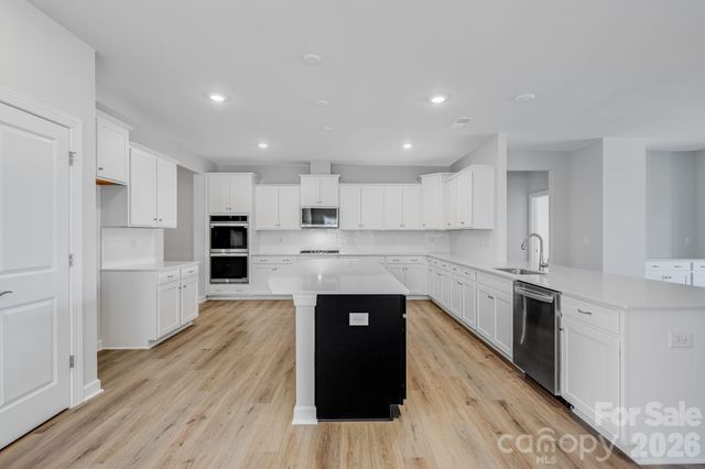 2244 Moon Crest Road 151, Lancaster, SC 29720
