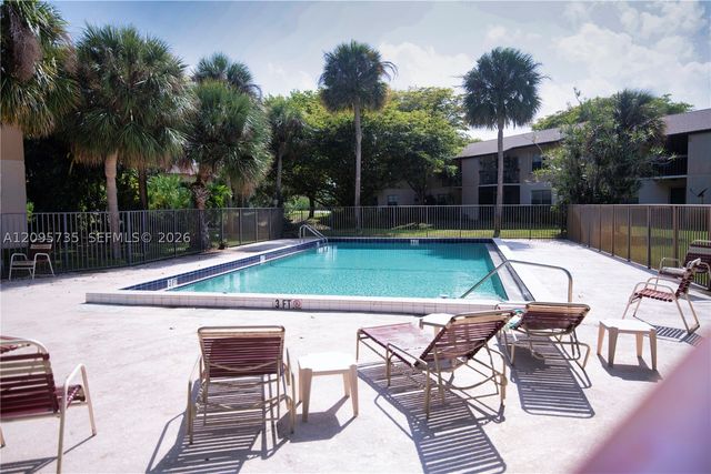 2755 W Atlantic Ave D206, Delray Beach, FL 33445