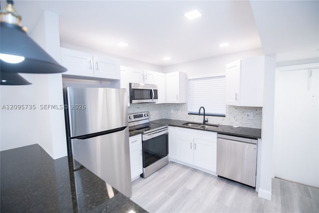 2755 W Atlantic Ave D206, Delray Beach, FL 33445