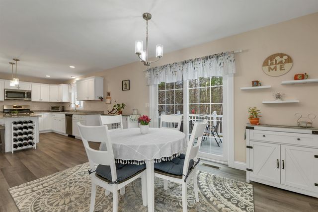 73 Bailey Drive, Pittsfield, NH 03263