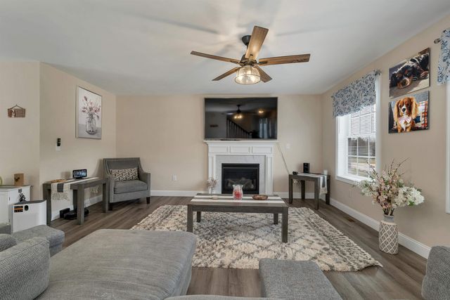 73 Bailey Drive, Pittsfield, NH 03263