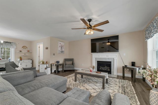 73 Bailey Drive, Pittsfield, NH 03263