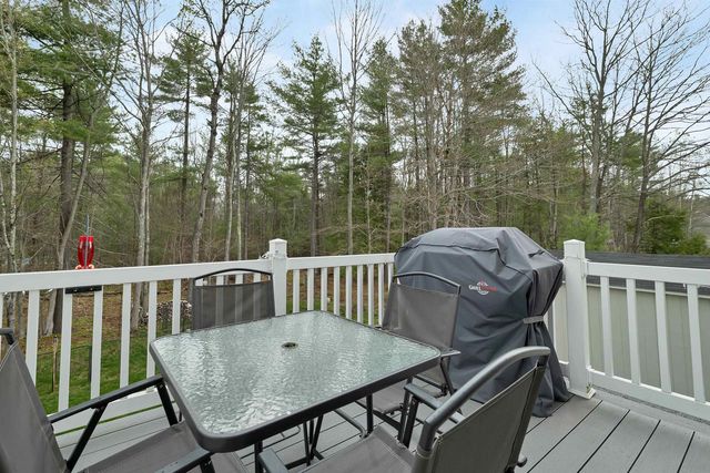 73 Bailey Drive, Pittsfield, NH 03263