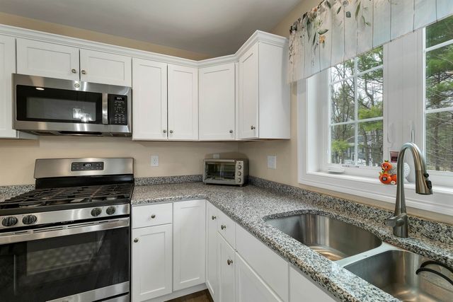 73 Bailey Drive, Pittsfield, NH 03263