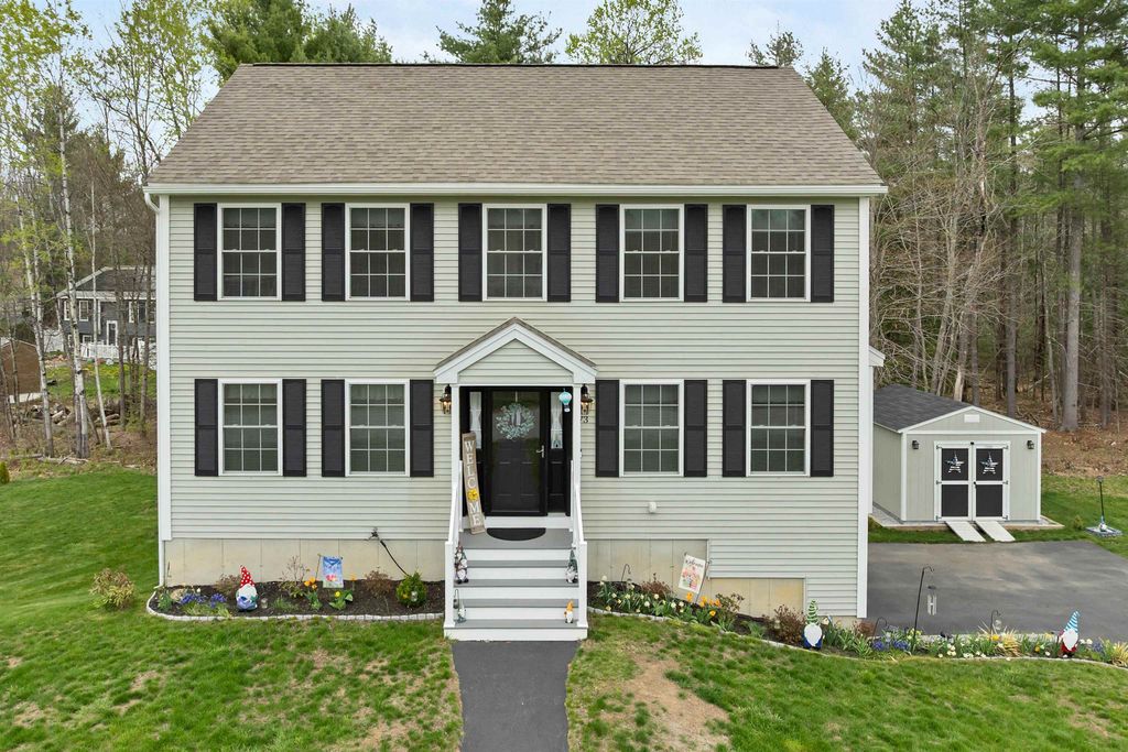73 Bailey Drive, Pittsfield, NH 03263