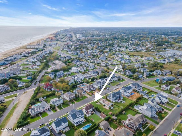 7 Anderson Street, Monmouth Beach, NJ 07750