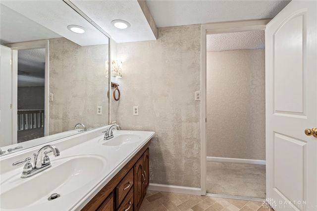 5315 E State Route 571, Tipp City, OH 45371